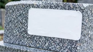 biała farba do kamienia dekoracyjnego