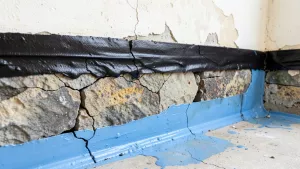 hydroizolacja fundamentów w starych kamienicach