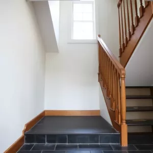 Koszt remontu klatki schodowej w kamienicy